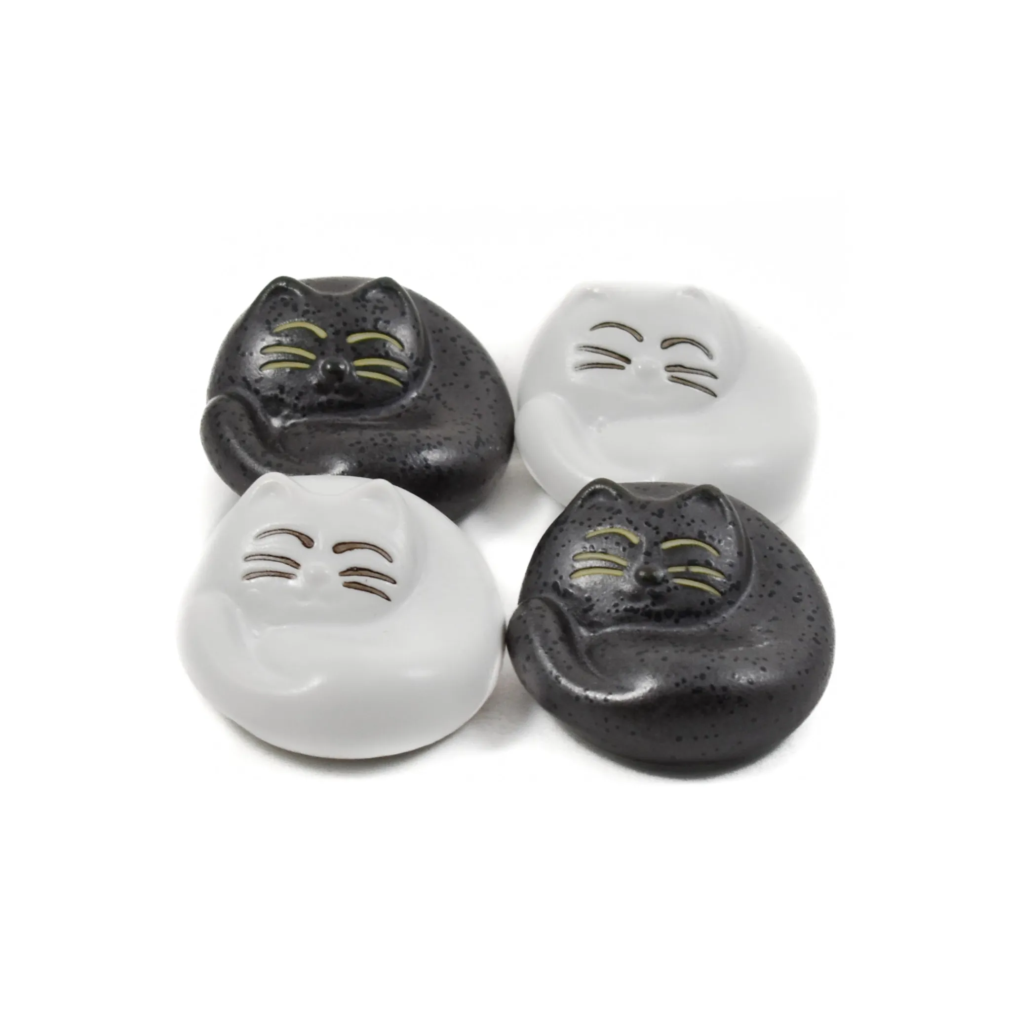 Kiji Stoneware & Ceramics Cats Chopstick Rest Set New