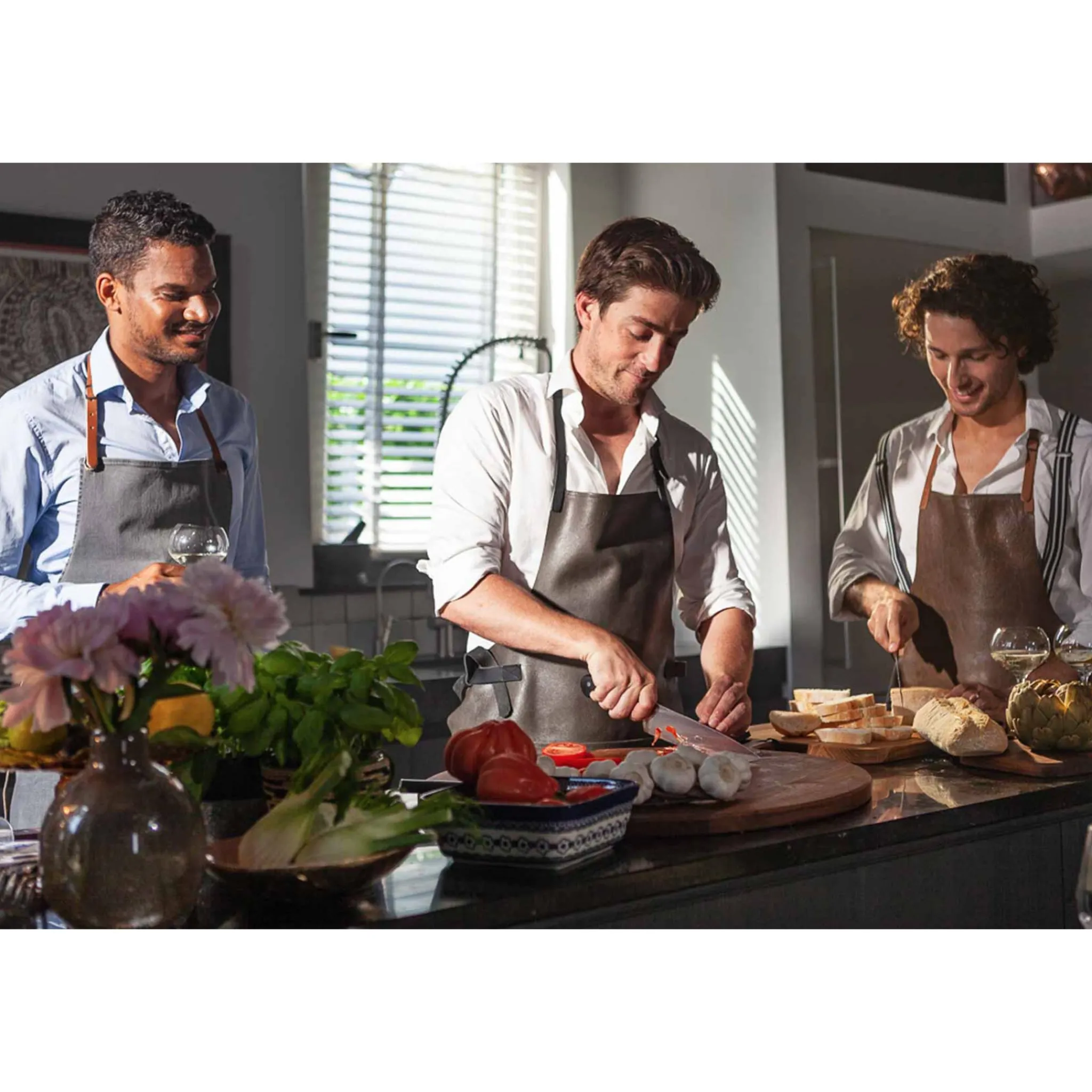 Dutchdeluxes Leather Suspender Apron in Vintage Camel Clearance