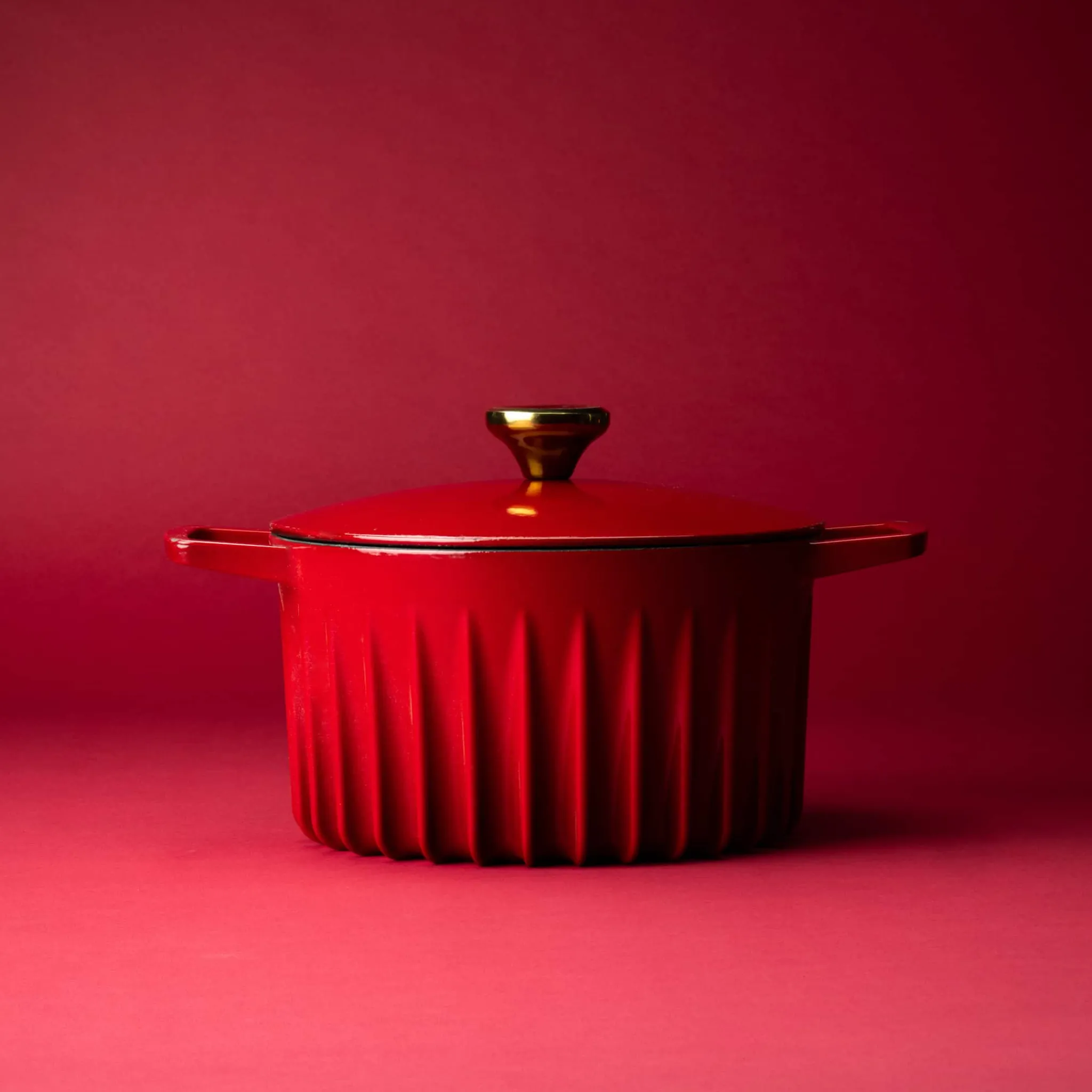 FIREUP Red Cast Iron Dutch Oven, 26cm Best