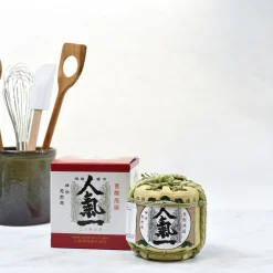 Ninki Mini Sake Barrel, 300ml Hot