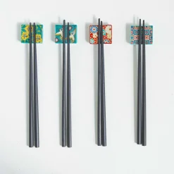 Seikou Porcelain Aoi Floral Chopsticks Rest Hot