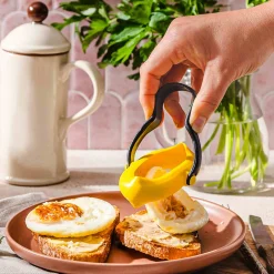 Dreamfarm Set of 2 Yellow Flegg Silicone Egg Rings Clearance