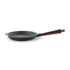 Skeppshult Traditional Cast Iron Frying Pan Outlet
