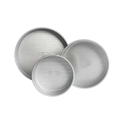 USA Pan 3 Piece Round Cake Pan Set Hot