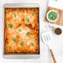 USA Pan Lasagna Pan with Lid, 35x27cm Outlet